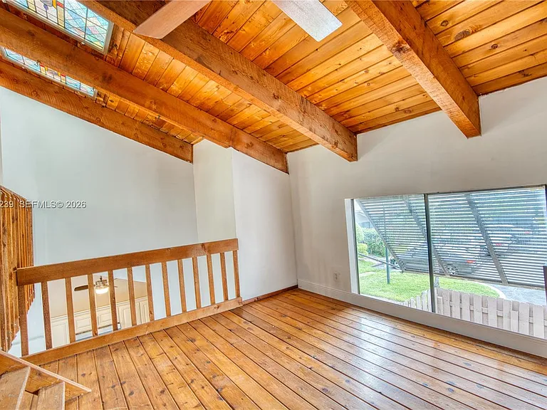 8015 SW 21st Ct #8015 — Photo 30