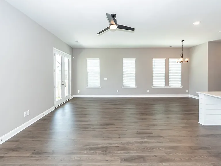 214 Narrowleaf Ave — Photo 98