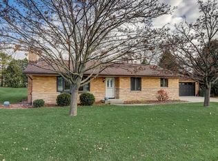 1226 Meadow Ln, Kewaskum, WI 53040