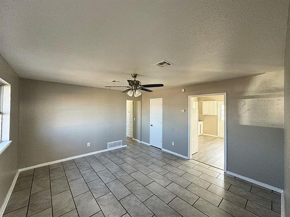 3rd image of 8801 S Fairview Dr
