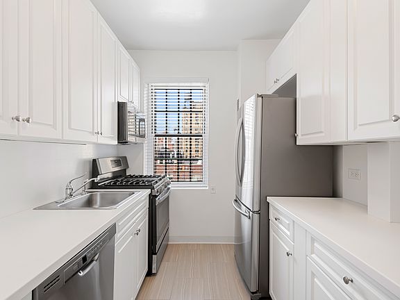 5th image of 40 W 86th St #7A