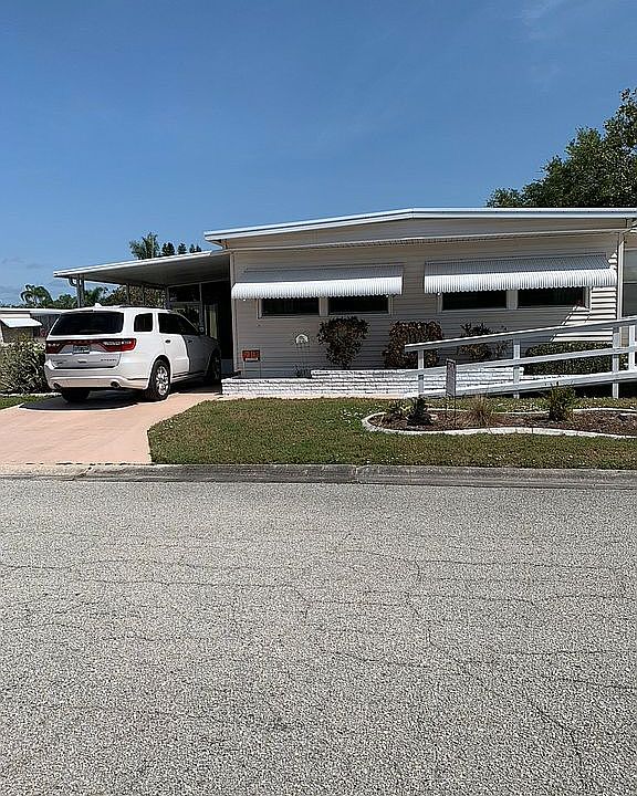 1st image of 2351 York Dr