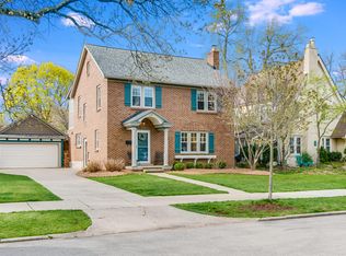 1416 Fisk Rd SE, Grand Rapids, MI 49506