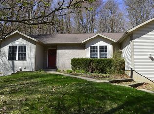 11196 Bridlewood Trl, Berrien Springs, MI 49103