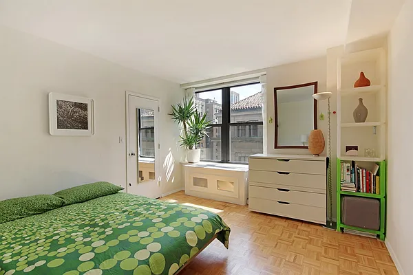 Sold by Corcoran | media 4