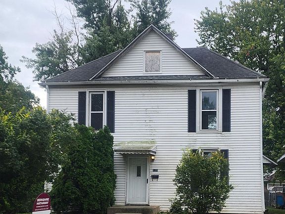 2nd image of 1021 8th Ave