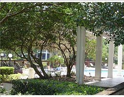 5th image of 4211 Chatham Oak Ct APT 115