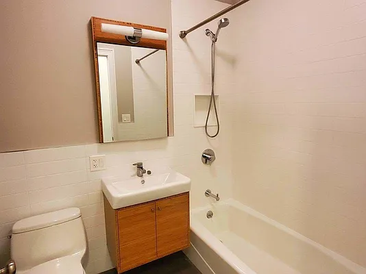 Rented by Corcoran | media 14