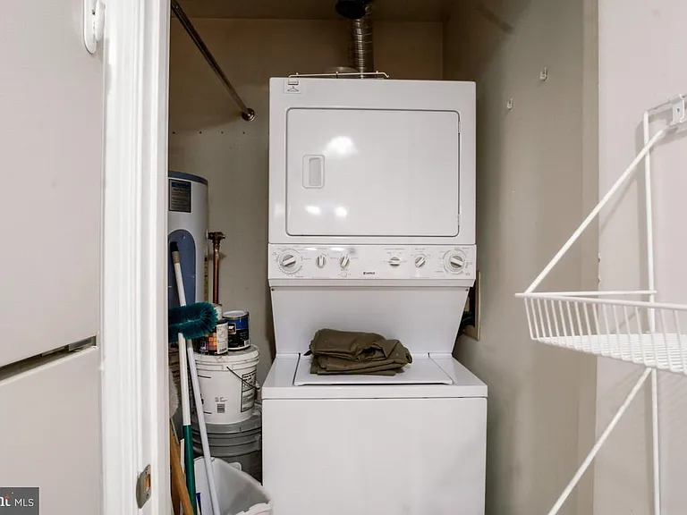7700 Lafayette Forest Dr #31 — Photo 11
