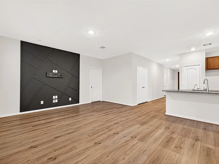 12602 Blue Jay Cove Ln — Photo 21