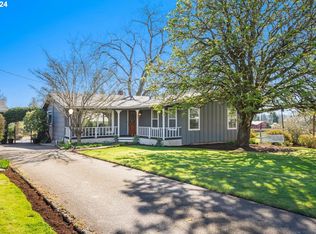 20676 S South End Rd, Oregon City, OR 97045