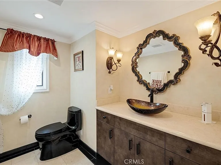 21 Coveview Dr — Photo 48