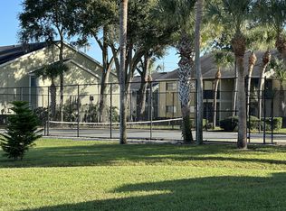 960 Lake Destiny Rd E #E, Altamonte Springs, FL 32714