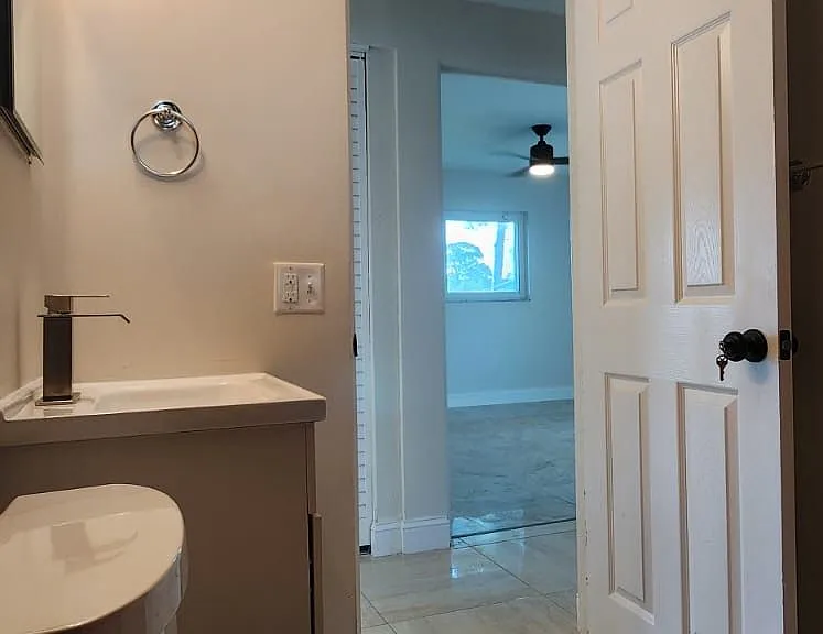 4590 Carson St NE — Photo 32