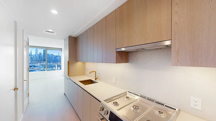 Rented by Modern Spaces | media 4