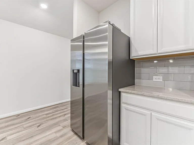 17590 Rosette Grass Dr — Photo 14