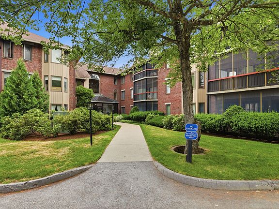 4th image of 770 Salisbury St APT 311