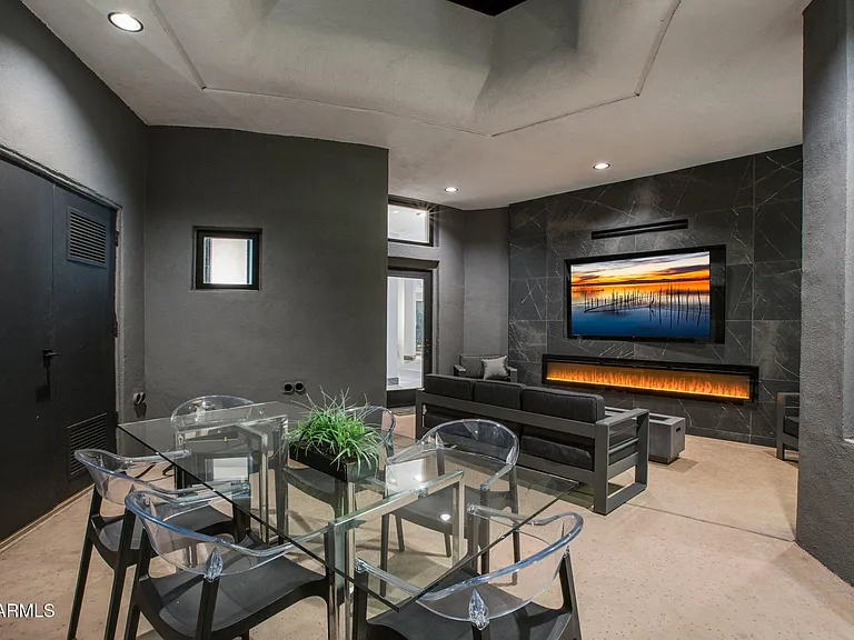 3282 E Palo Verde Dr — Photo 123