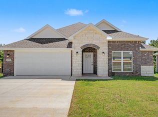 2793 Roe Deer St, Springdale, AR 72762