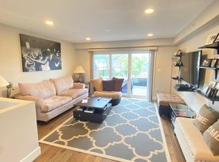 1 Saint Clare Rd APT 11, Medford, MA 02155