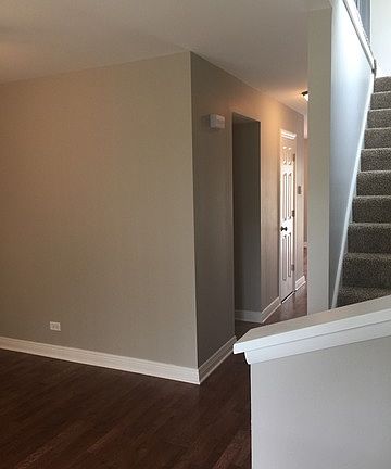 3rd image of 635 Dove Ct #635