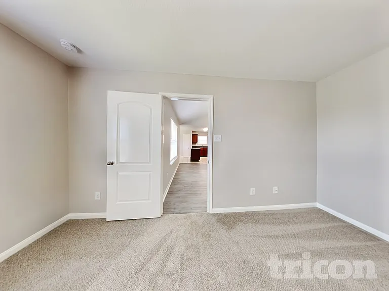 329 Shoshone Ridge Dr — Photo 6