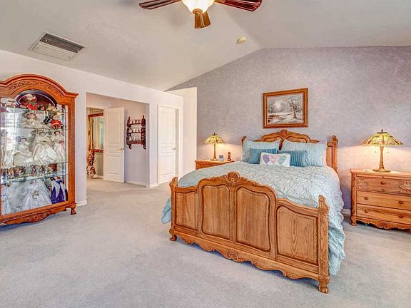 2nd image of 630 Country Dr