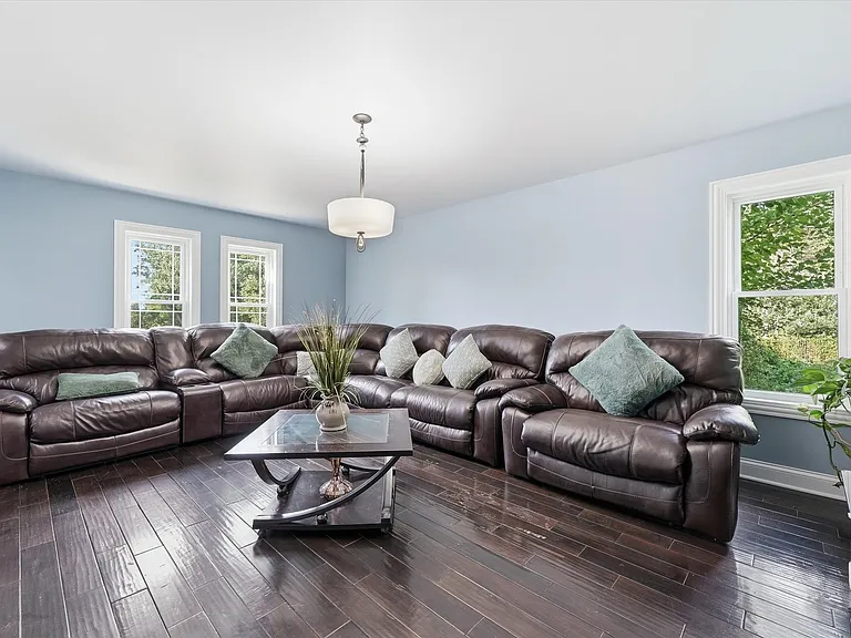 25821 S Willow Creek Ln — Photo 8