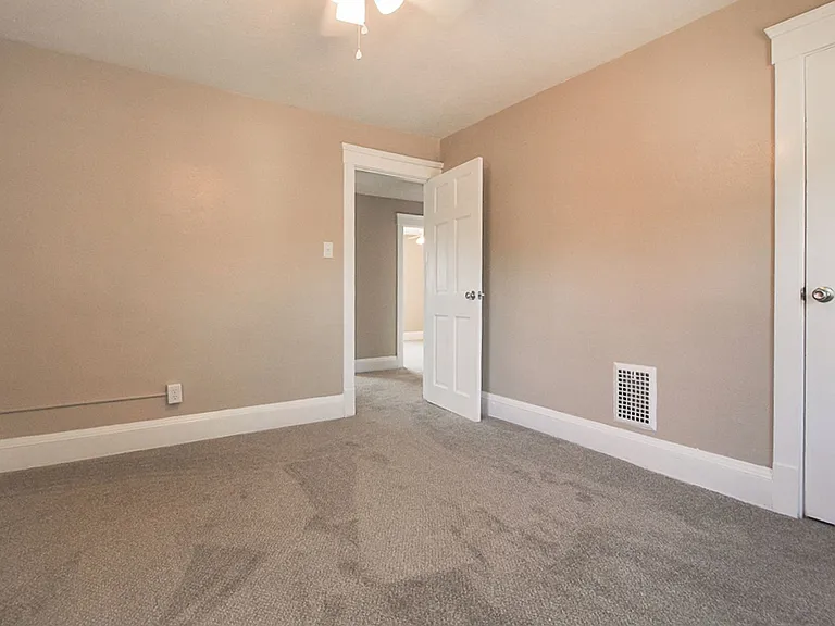 7212 Dearborn Ave — Photo 15
