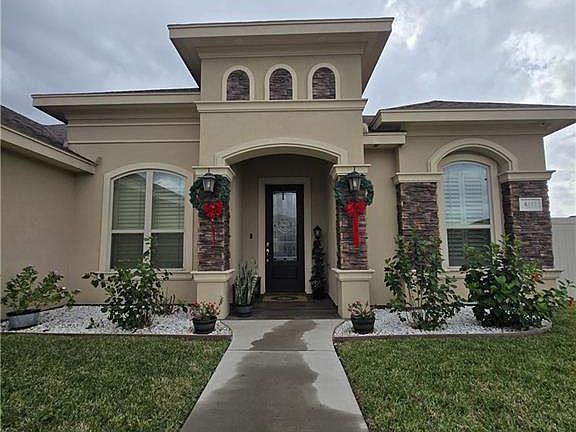 2nd image of 6117 Starfire Ave
