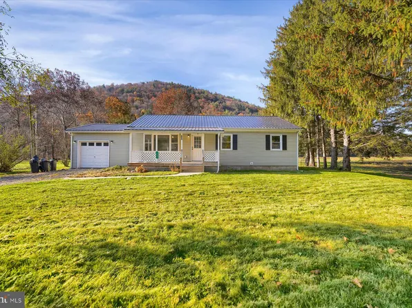 797 Marsh Creek Rd, Howard, PA 16841