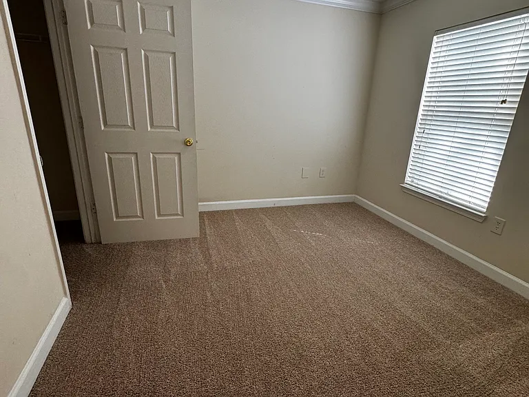 18539 Bridle Club Dr — Photo 16