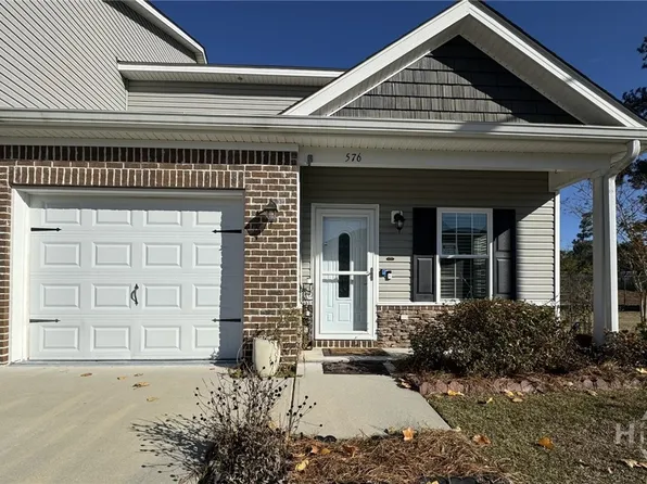 576 Governor Treutlen Cr, Pooler, GA 31322