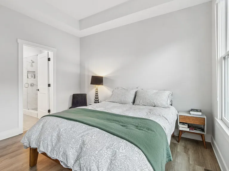 725 Perch Pl — Photo 5