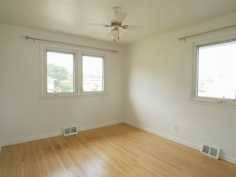 222 Belle Arbor Dr — Photo 18