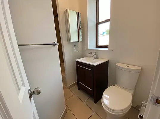 Rented by J PRESTON AND ASSOCIATES INC | media 16