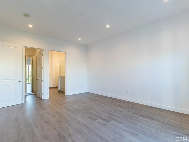 1480 S Durango Ave — Photo 36