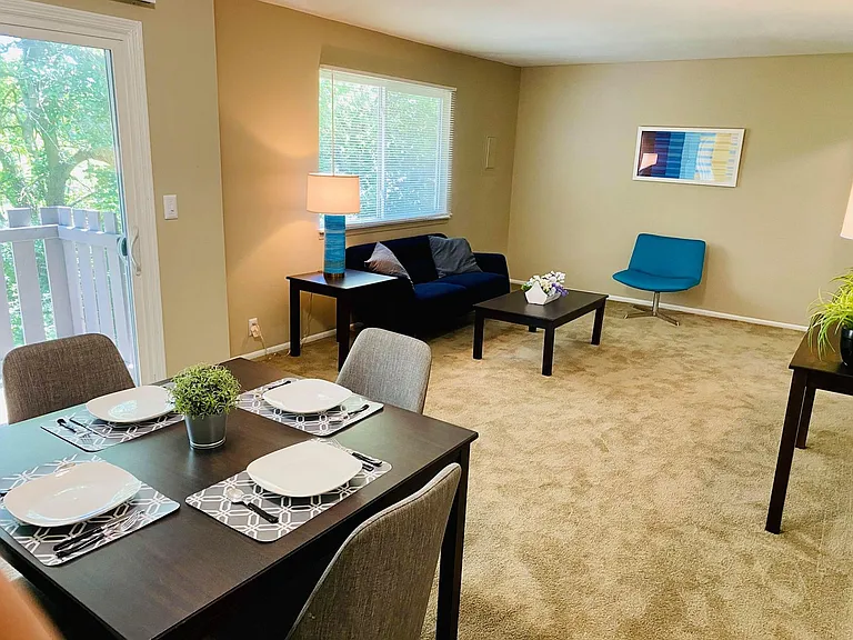 Villages on Madison Apartments — Photo 68