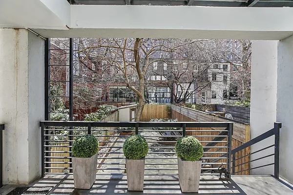 Rented by Corcoran | media 2