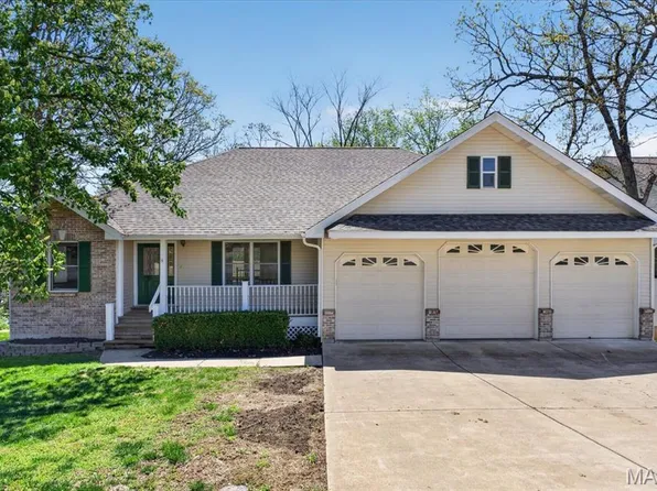 10524 Village Ln #2524, Foristell, MO 63348