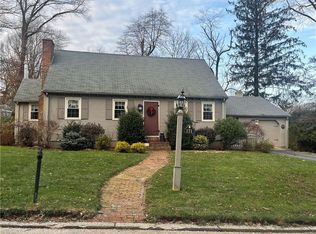171 Progress St, Lincoln, RI 02865