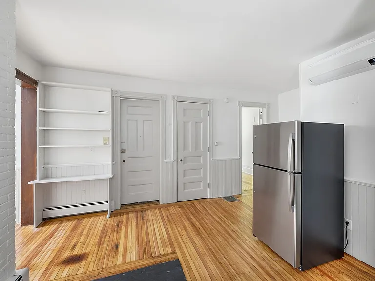 245 Clinton St — Photo 15