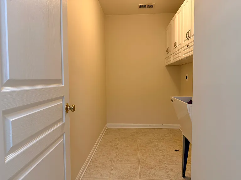 5272 Blue Sky Dr — Photo 27