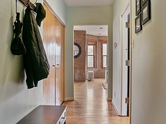 2nd image of 1236 W Carmen Ave APT 3S