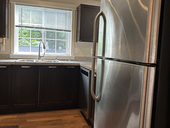 3rd image of 3030 128th Ave SE APT 9