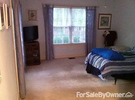 master bed room