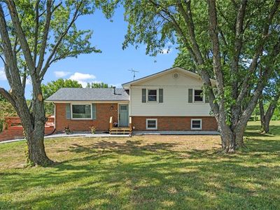 1723 N 600th Rd, Baldwin City, KS, 66006