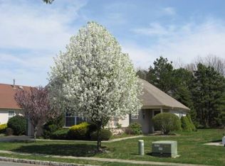 2385 Braddock Rd, Toms River, NJ 08755