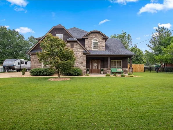 1505 46th St, Phenix City, AL 36867