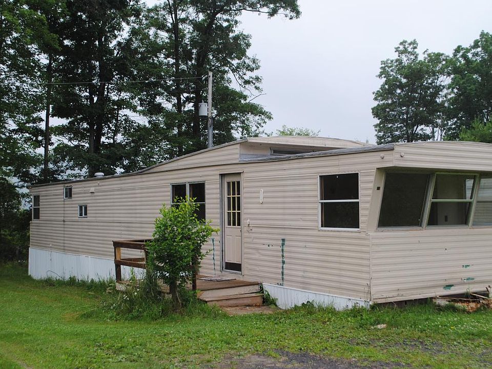 1st image of 33 Ferguson Cir